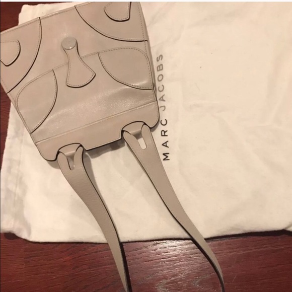 Marc Jacobs Handbags - LAST DAY 💥NWOT small double sided Marc Jacobs bag
